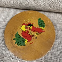 Painted Rooster Wooden Hinged Hamburger Press Vintage