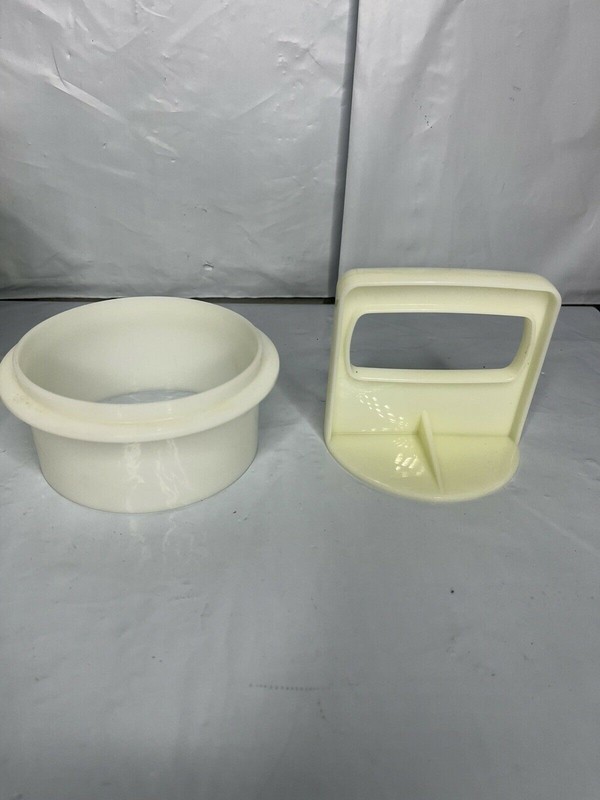 Tupperware Hamburger Press & 8 Freezer Keepers/Storage and Lid USA gallery
