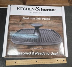 Cast Iron Panini Grill Press Seasoned Ready To Use For Burger/Meat 7.75″ Square