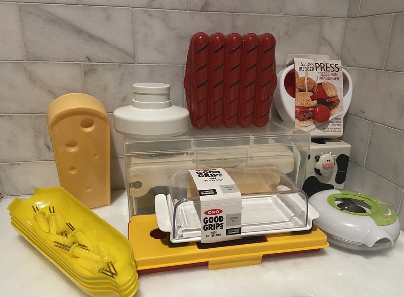 Joie Kitchen Gadgets Hamburger Press, Hot Dog/Cheese Storage Containers gallery