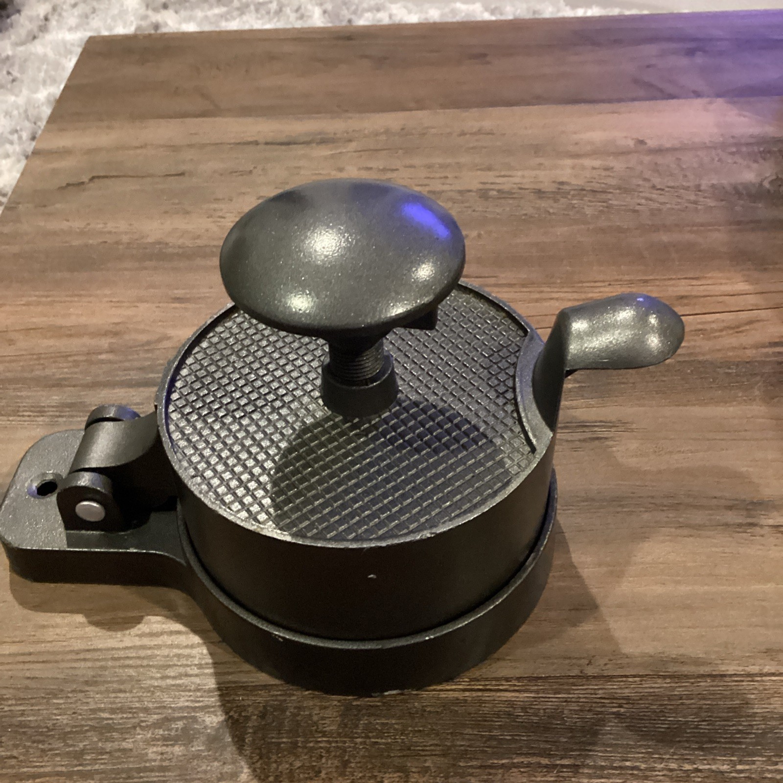 Weston Burger Hamburger Press 4 1/2" Patties 1/4lb to 3/4lb adjustable Pre-Owned gallery