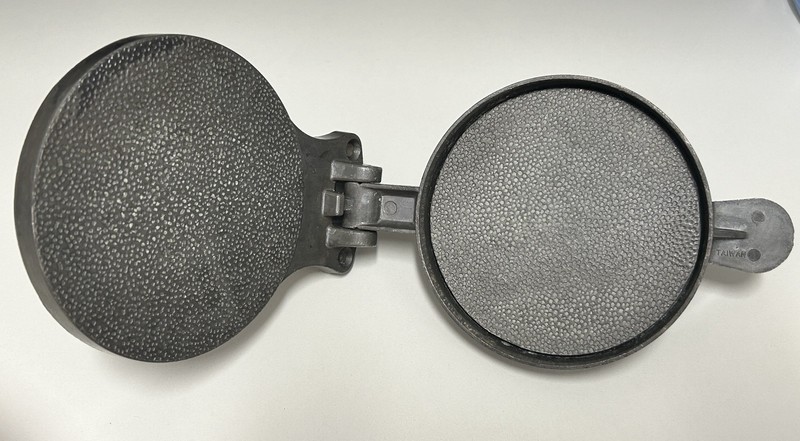 Vintage Cast Aluminum Hinged Hamburger Press gallery