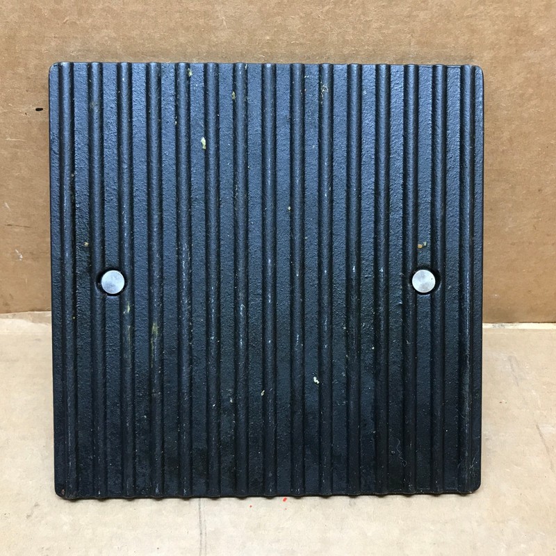 Pampered Chef 8.5" Cast Iron Grill Press and Cleaning Tool gallery