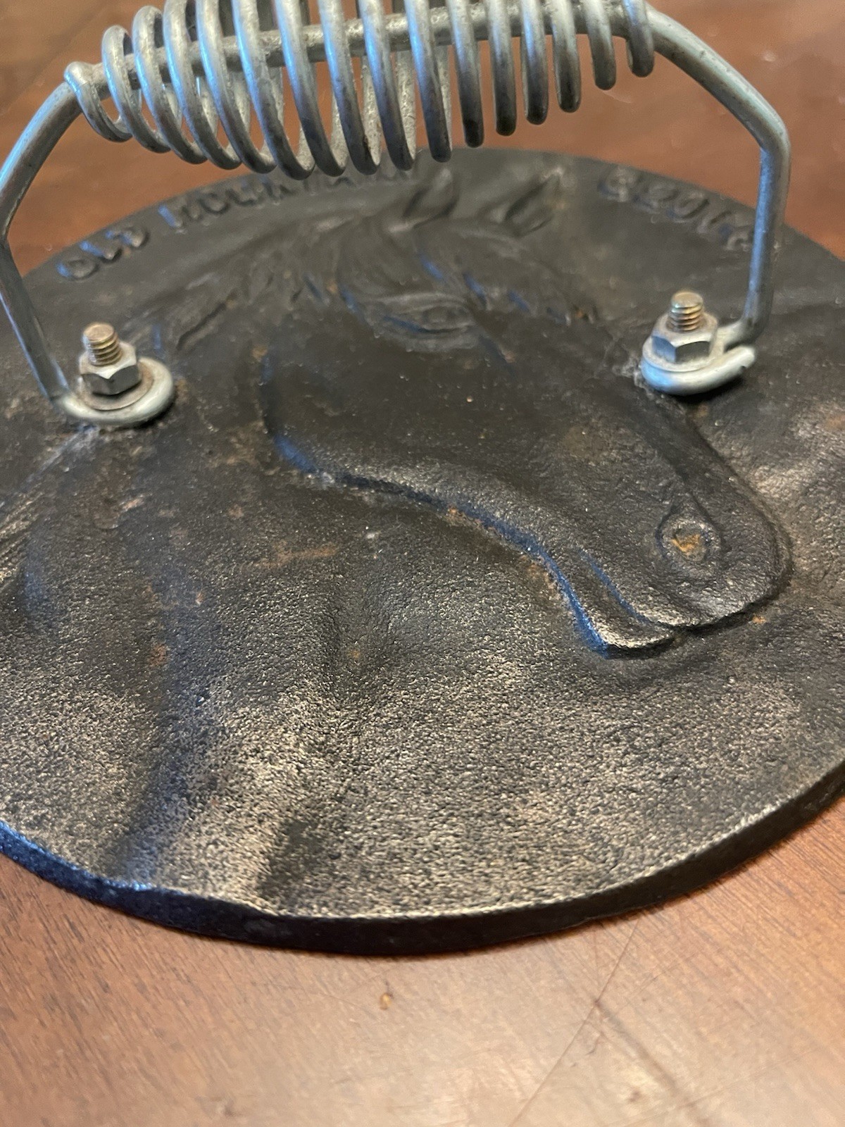 Horse Old Mountain Cast Iron Burger Bacon Press Spiral Handle 7” Grill BBQ gallery