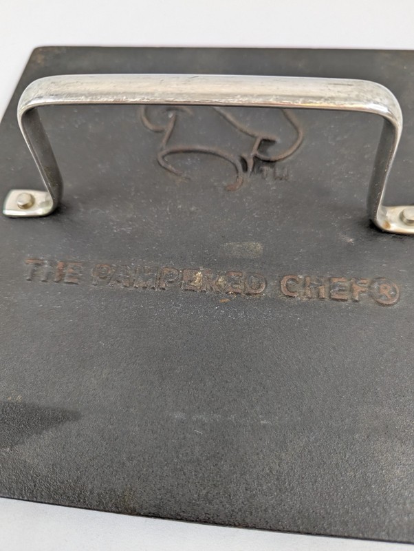 Grill PRESS Pampered Chef #2875 CAST IRON 8.5” Square BURGERS Bacon Meat gallery