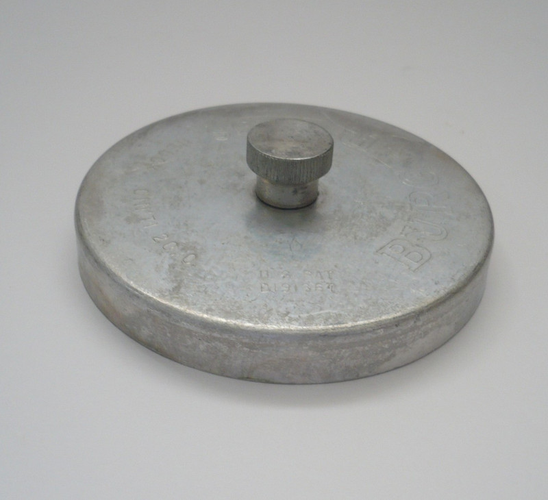 Vintage Heuck Aluminum Burger Press gallery