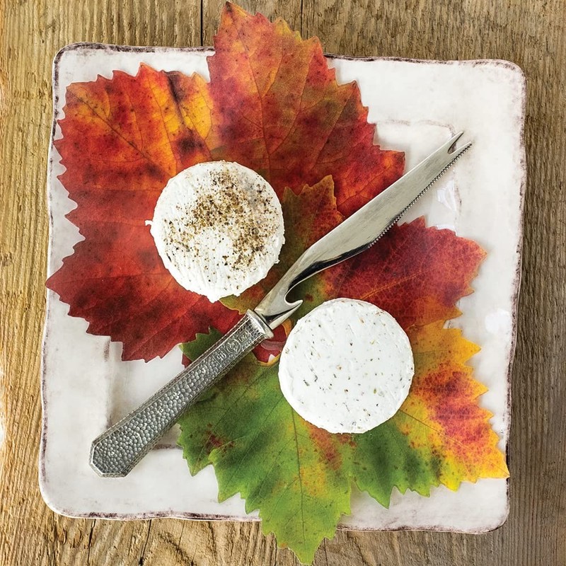 Parchment Paper Leaves for Cheese & Charcuterie 7 x 7 inches, Grape Variety gallery