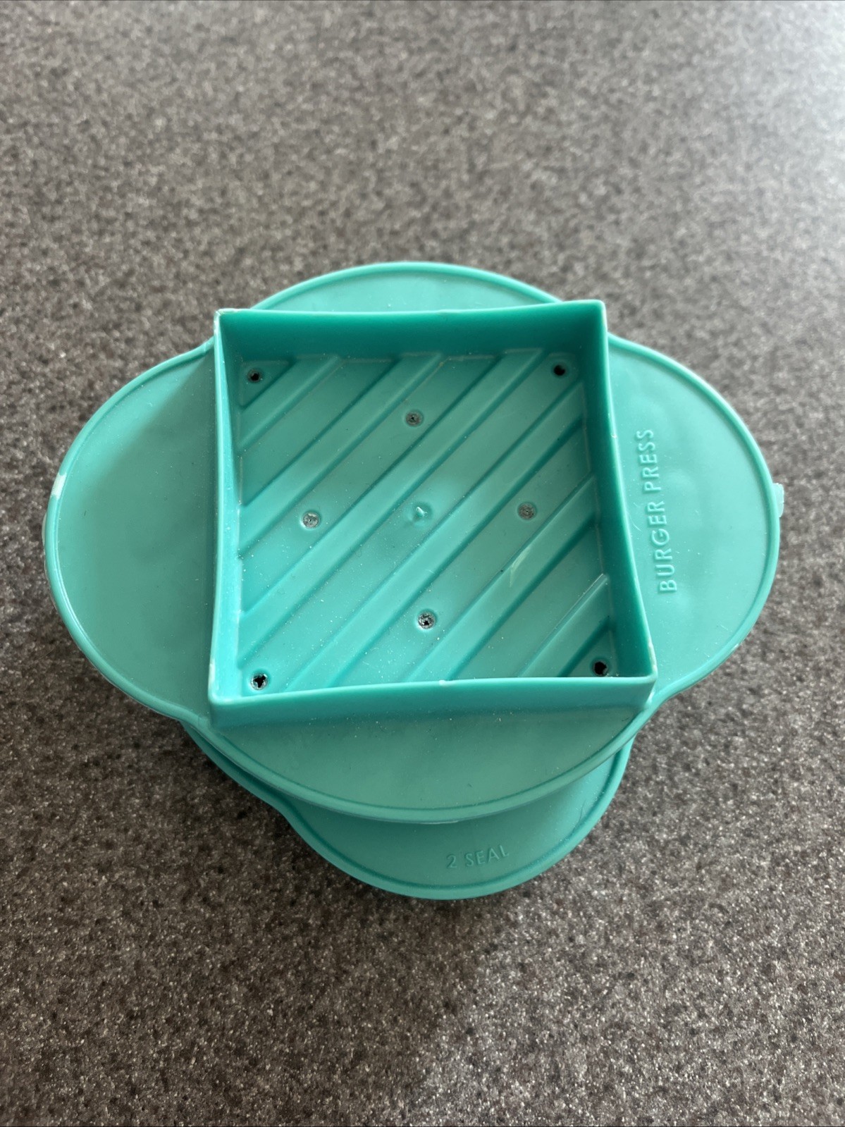 Tastefully Simple 3-in-1 Burger press gallery