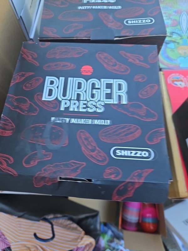 SHIZZO Smash Burger Press Kit 7' Heavy Duty Cast Iron Smasher w/ 50 Patty Papers gallery