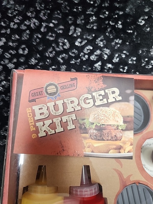 Burger Maker Kit 9 Piece For Mini Sliders Or Large Burgers gallery