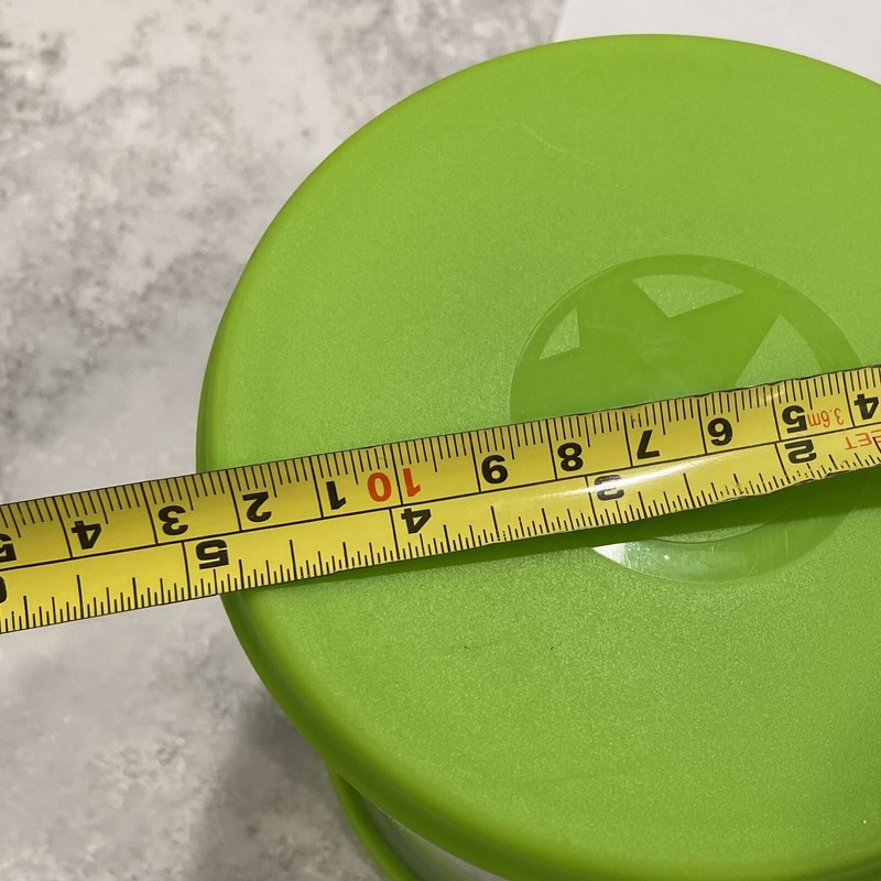 Starfrit patty maker 5” Measuring Cup Press 8 Dividers gallery