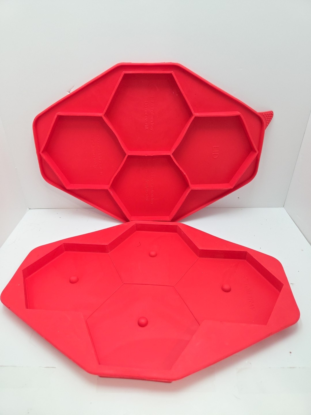 Shape & Store Red Silicone 4-Box & 6 Sided Hamburger Mold 5" Wide gallery