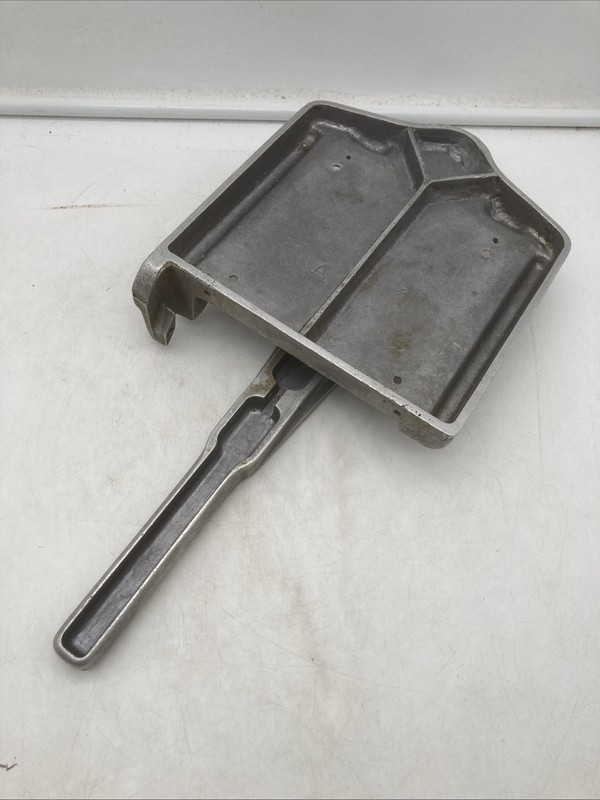 Vintage Holly Molding Devices 5” Hamburger Patty Press Molder Cast Aluminum USA gallery