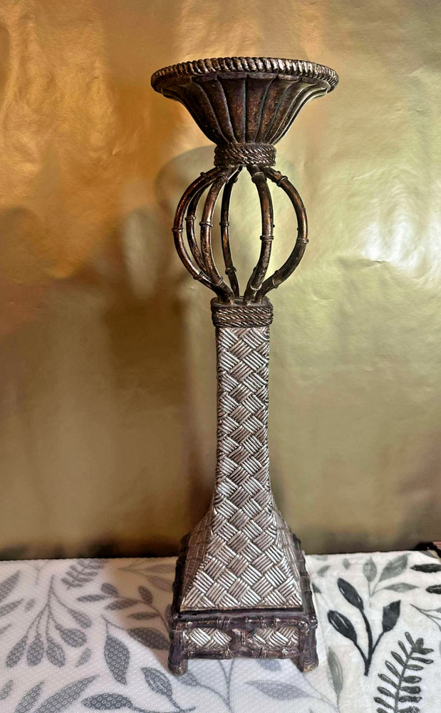 Decorative Pillar Candle Holder – Elegant Metal Stand for Home or Event Decor