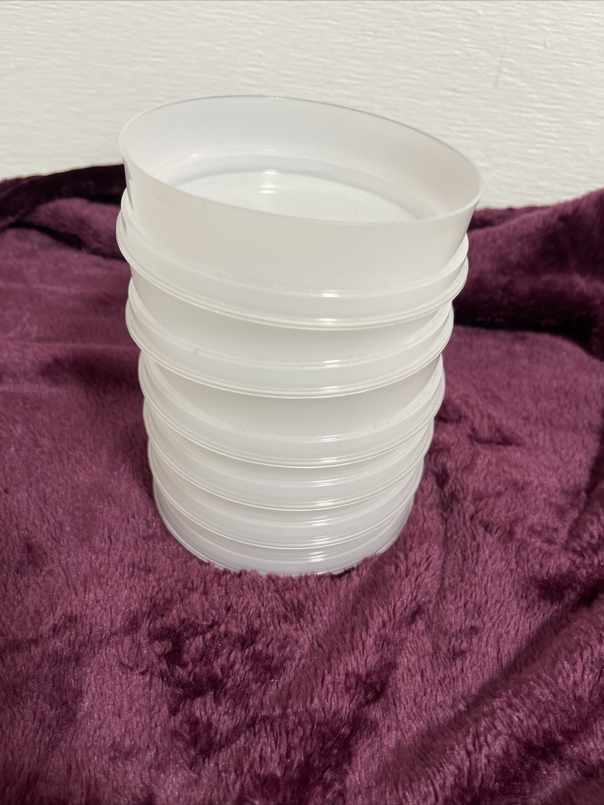 Tupperware 5 White Hamburger Keepers Set With No Lid Stackable gallery