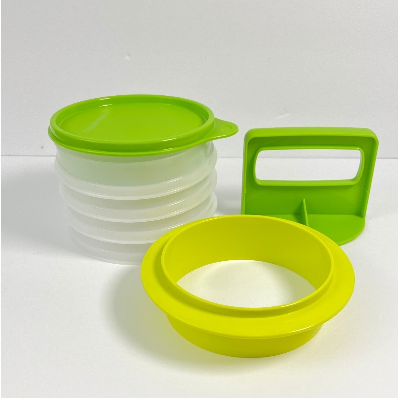 Tupperware Hamburger Press & Keepers Set Large Patty Mold & Storage gallery