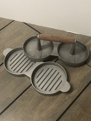 Vintage Double Patty Burger Press Mold Maker With Wooden Handle 4” Patty