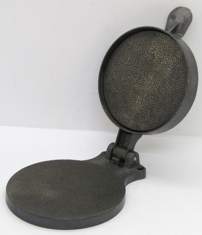 Harbor Freight Aluminum, Adjustable Hamburger Press. gallery