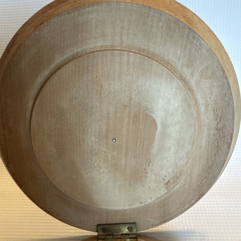 Wooden Hinged Round Hamburger Press Folk Art Painted Rooster Country Vintage 7” gallery