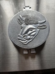 Vintage Aluminum Hamburger Press Bull Head Taiwan Cast Meat Patty Mold