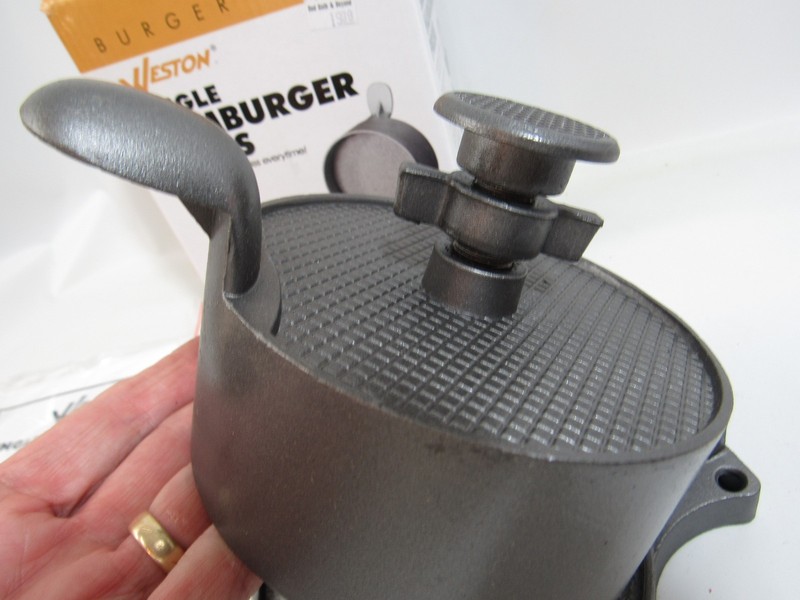Weston Burger Hamburger Press Adjustable Thickness 4 1/2" Patties 1/4lb to 3/4lb gallery