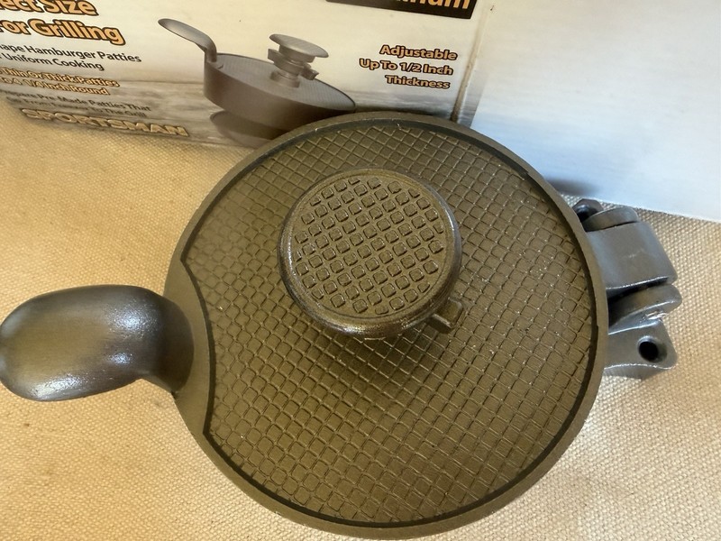 Sportsman Adjustable Aluminum Hamburger Press 4 1/4 in Dishwasher Safe MHPRESSA gallery