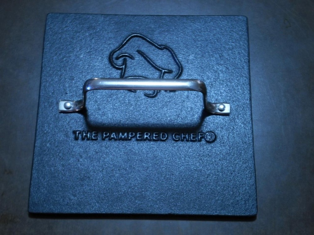 Pampered Chef Cast Iron Grill Press Bacon Hamburgers 8 1/2" x 8 1/2"
