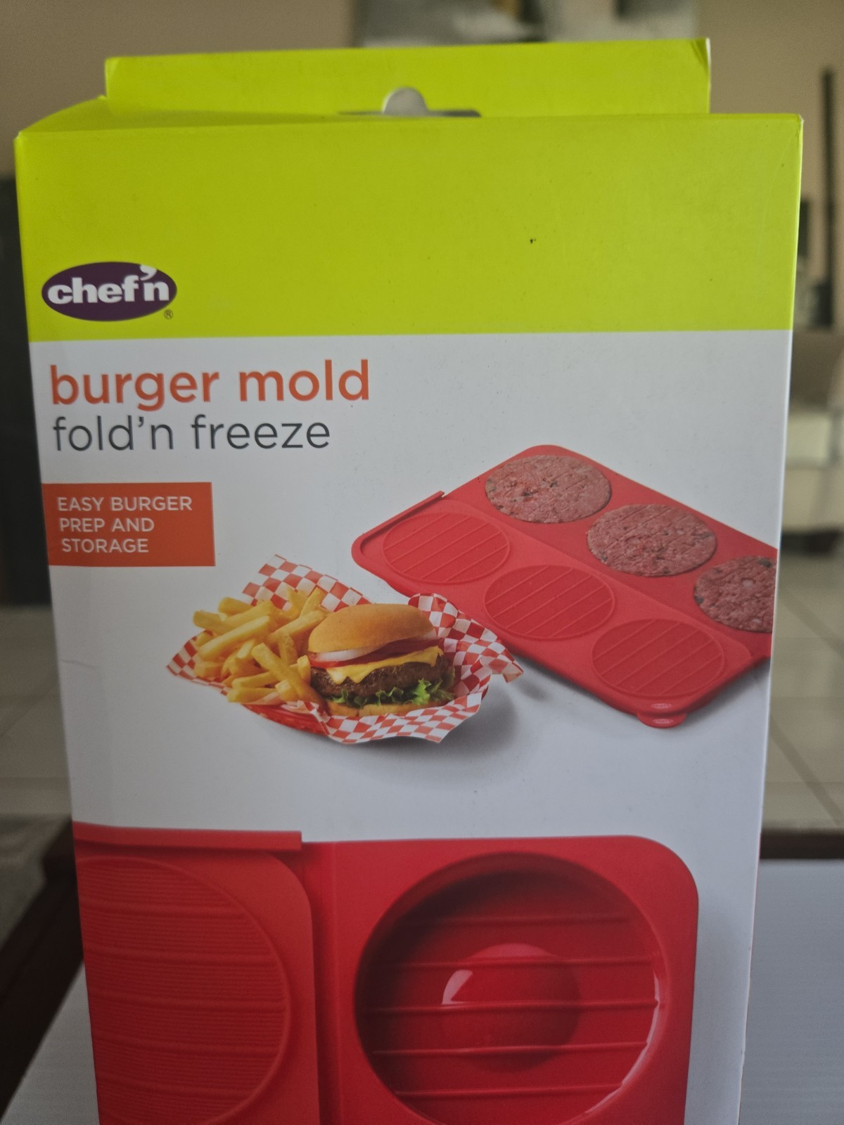 Chef'n Shape + Store Burger Mold 3 Burger Fold & Freezer Red Silicone Container gallery