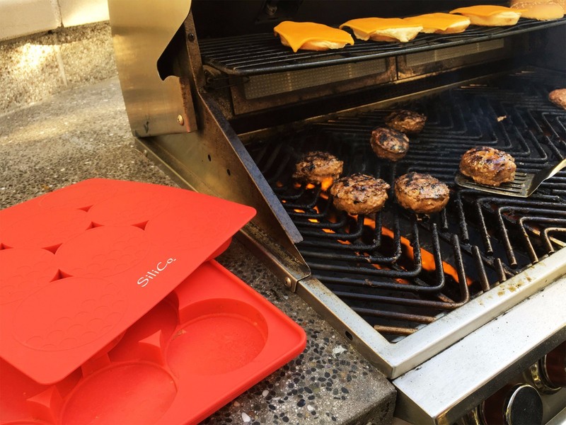Silicone Burger Press | 8 in 1 Circular Compartments for Burger Patties & More gallery