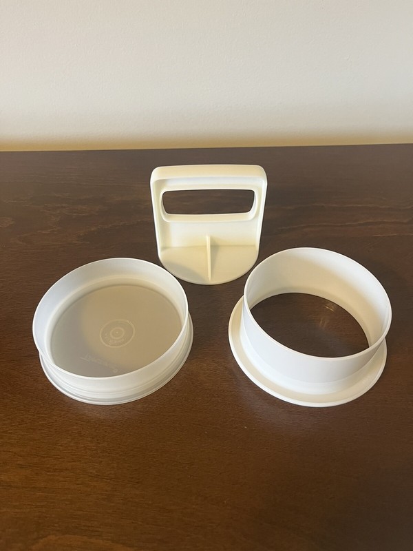 Vintage Tupperware 3 Piece Hamburger Press #882-11 #883-12 #884-23 gallery