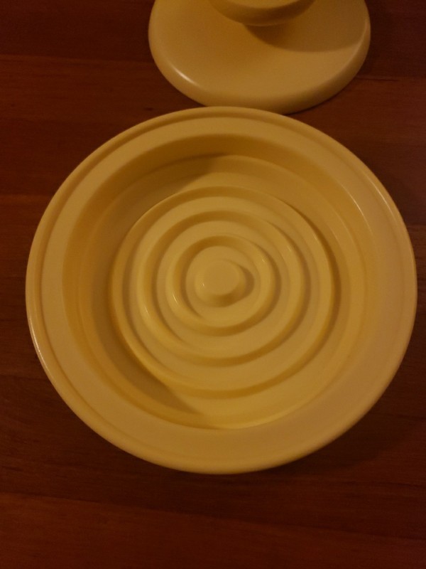 Vtg Robinson’s Burger Press Meat Tastee Rings Foley Alabama USA Yellow Nice gallery
