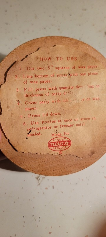 VINTAGE MCM ROOSTER HAND PAINTED WOODEN HAMBURGER PRESS NOS FARMHOUSE COUNTRY gallery