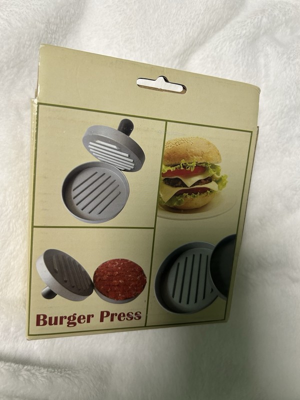Non-Stick Burger Press Aluminum Hamburger Patty Maker with 100 Wax Papers NIB gallery