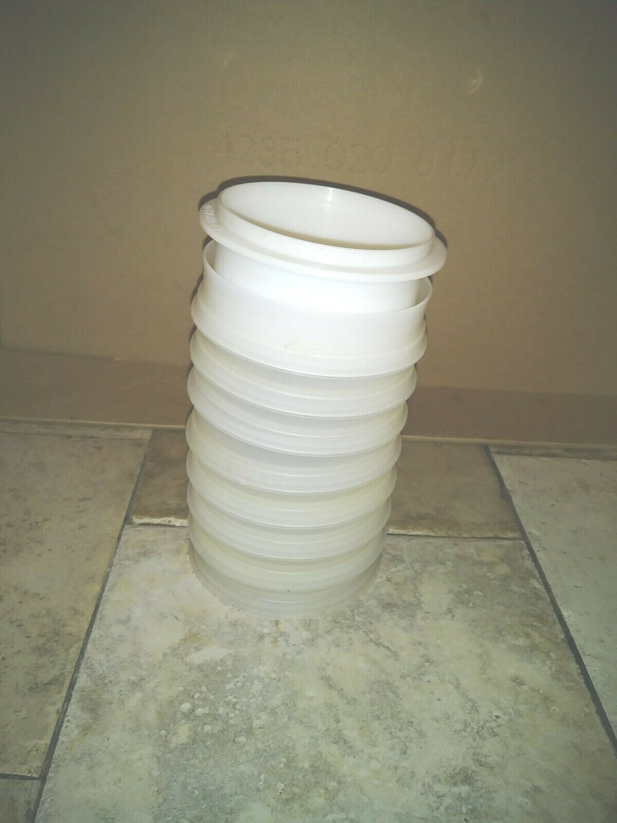 TUPPERWARE 8 QUARTER POUND HAMBURGER PATTY STORAGE (NO LID OR PRESS 882 gallery