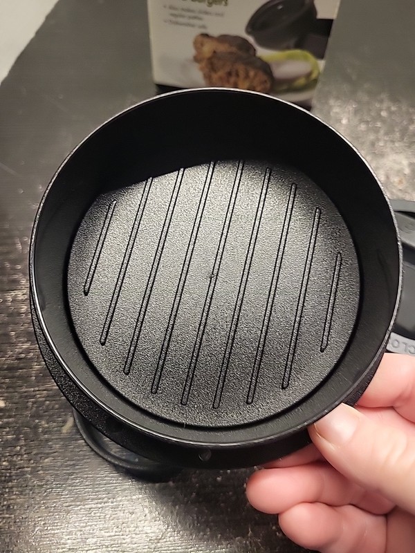 Cuisinart CSBP-100 3-in-1 Stuffed Burger Press Gourmet Outdoor Grilling Read Des gallery