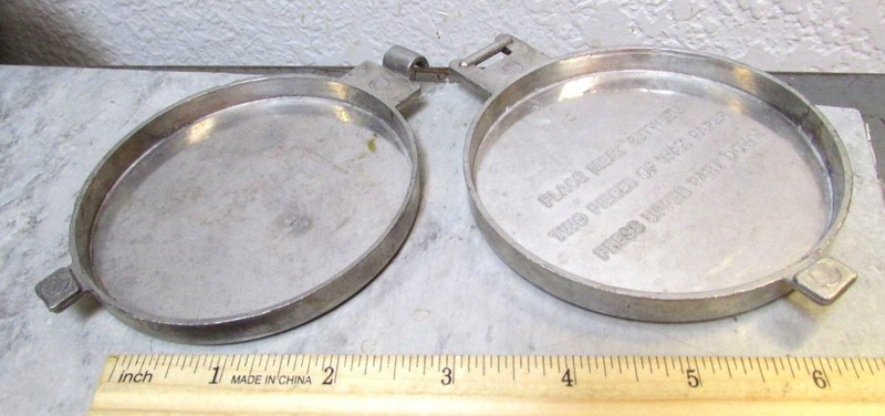 Vintage metal Hamburger Press 3.5 inch, great kitchen decor item gallery