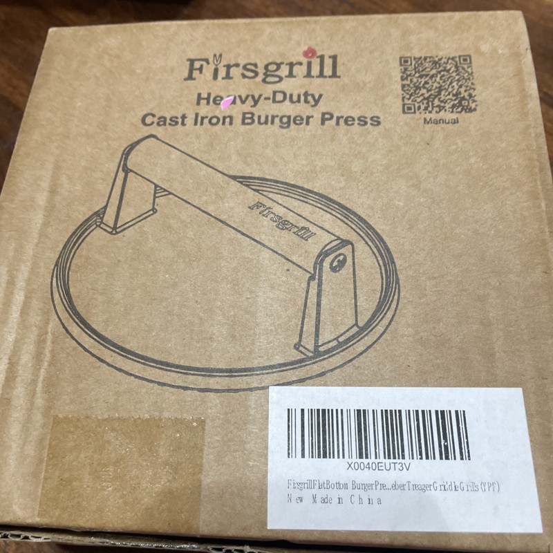Fire grill Heavy Duty Cast Iron Burger Press- New In Box- 7” gallery