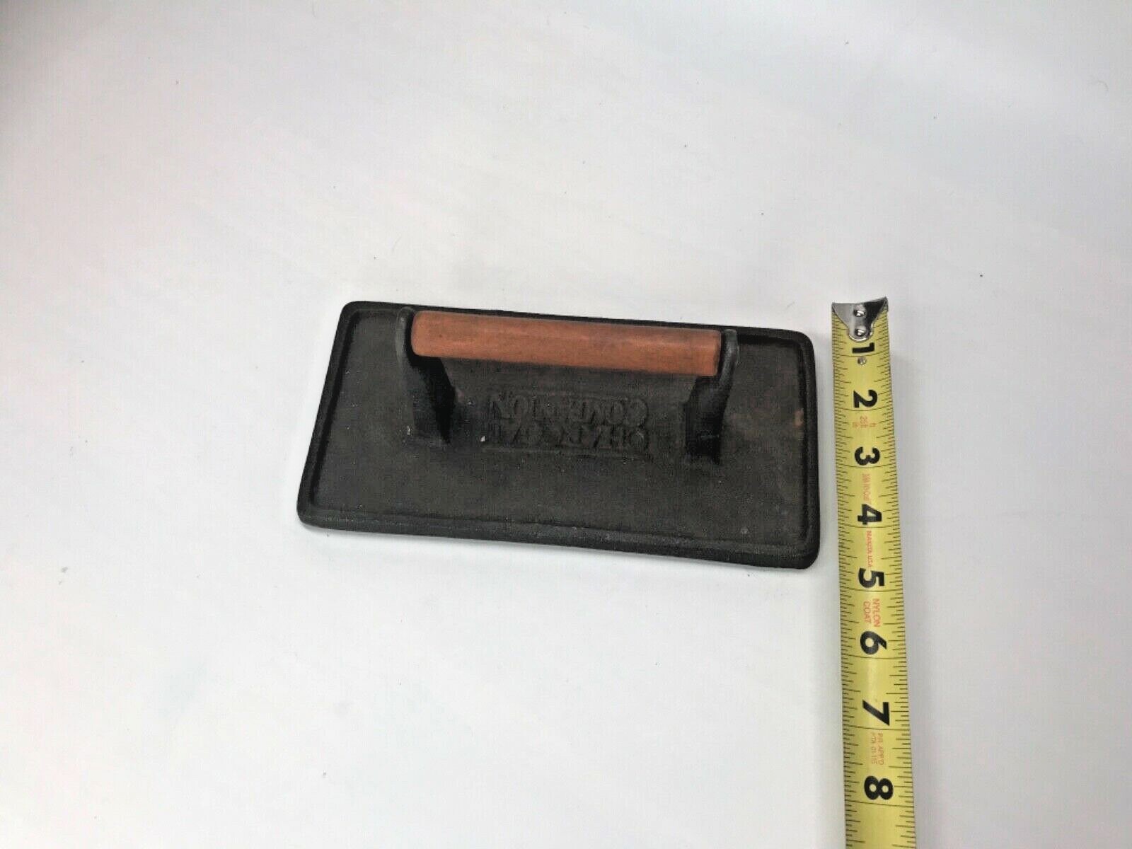 - Cast Iron Meat Press- 9" Rectangular/Grill Marks- Charcoal Companion gallery