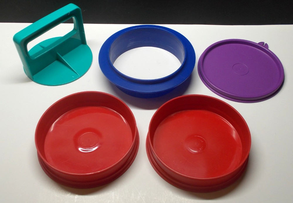 Tupperware 1/3 Pound Hamburger Press 1926 with 2 Stackers & Lid