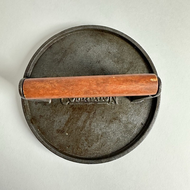 Vintage Charcoal Companion Cast Iron 7” Round Grill Press Mark Meat Burger BBQ gallery
