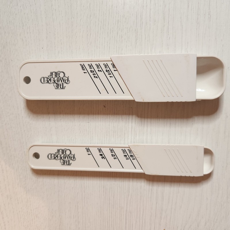 Pamperchef: Lot of One Measuring Cup and Two Measuring Spoons Kitchen Gadgets gallery