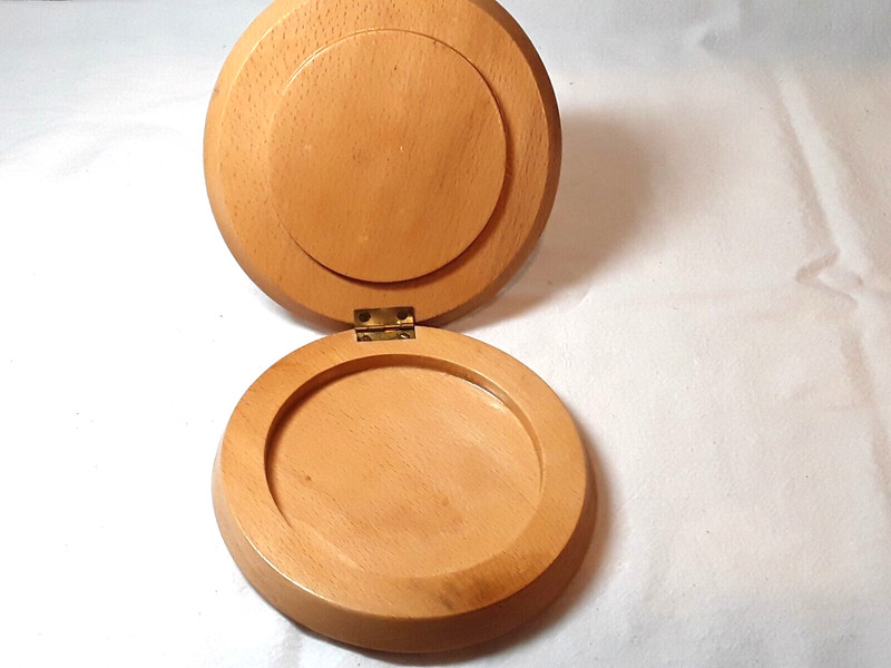 Vintage fighting rooster retro kitchen hamburger press gallery