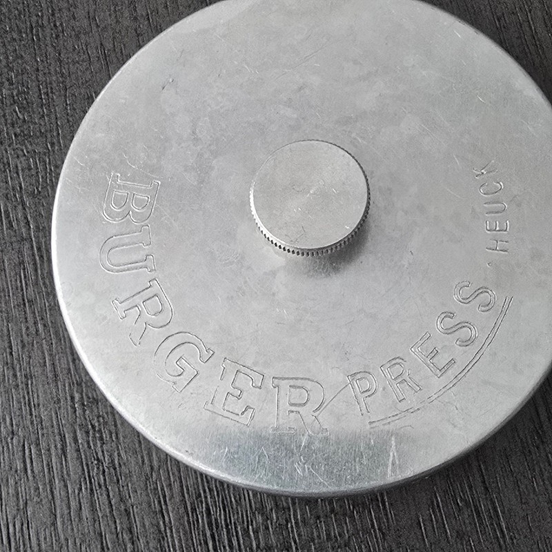 Heuck Vintage Aluminum Burger Press Round Patty Maker Silver 4 Inch Retro BBQ gallery