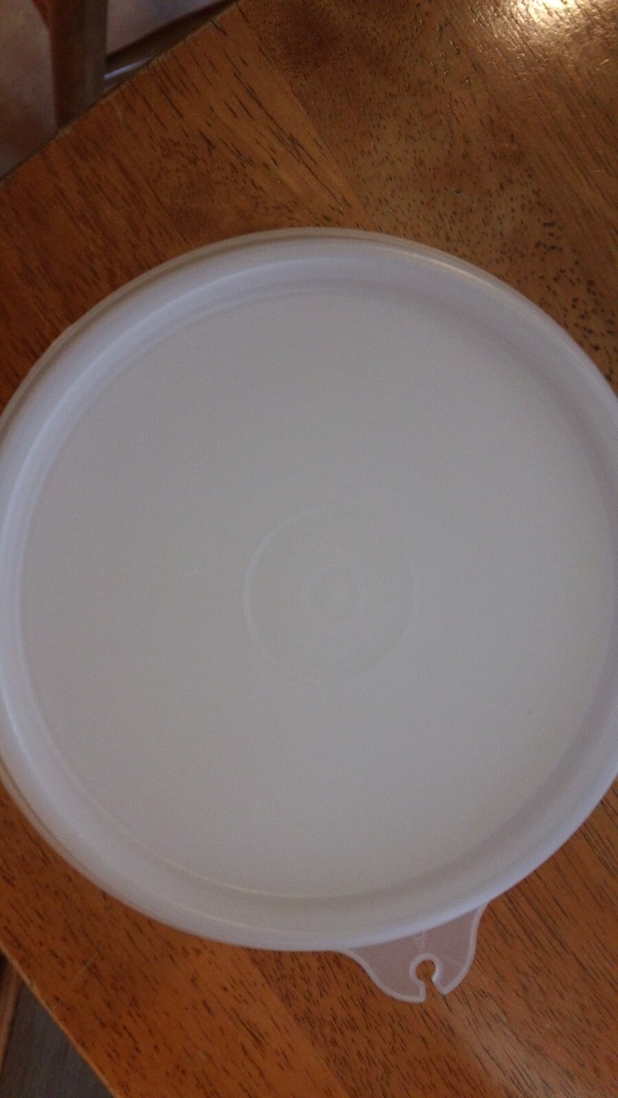 Vtg Tupperware #882 Burger Keeper 6 Keepers/ seal 7 pc-Opaque-used gallery