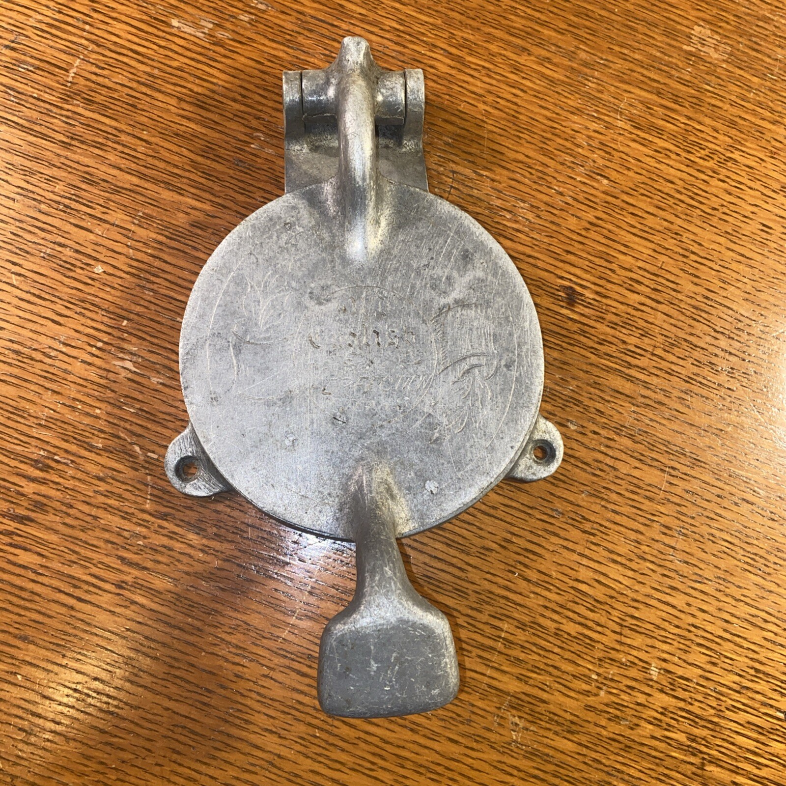 Vintage 1960’s Old English Perfection Aluminium Metal Press Or Door Knocker gallery