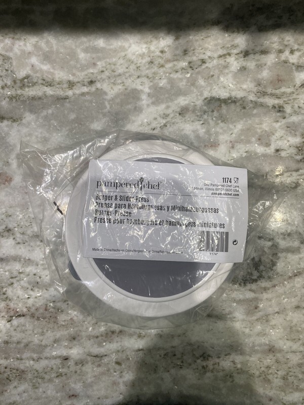 Pampered Chef #1174 Burger & Slider Press (Factory Sealed) gallery