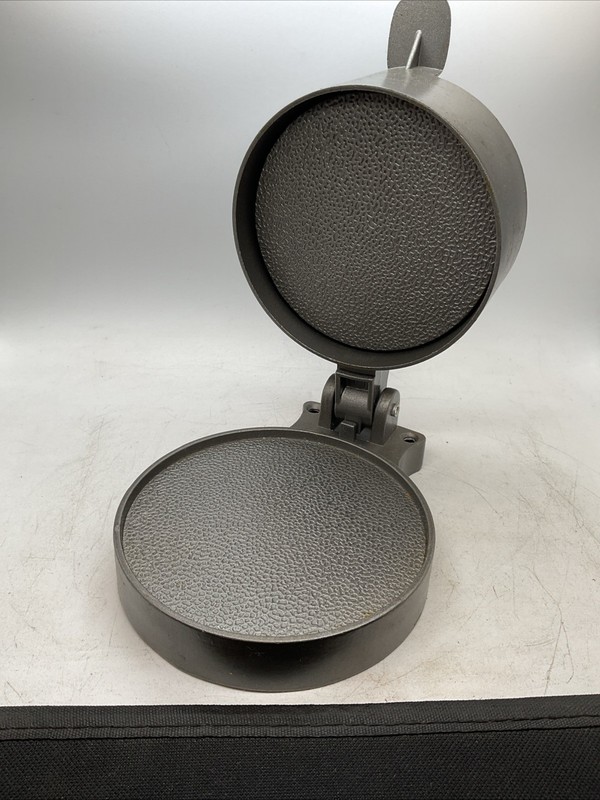 Single Burger Press - Make Perfect Burgers Crabcakes Sausage Patties - Gray gallery