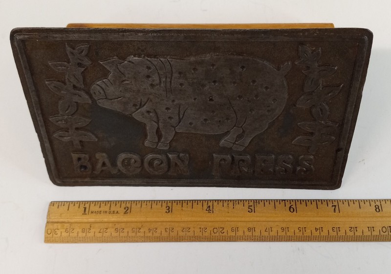 VTG Cast Iron Bacon Press w Wooden Handle 7 x 4.25" BBQ Grill Meat Smash Steak gallery