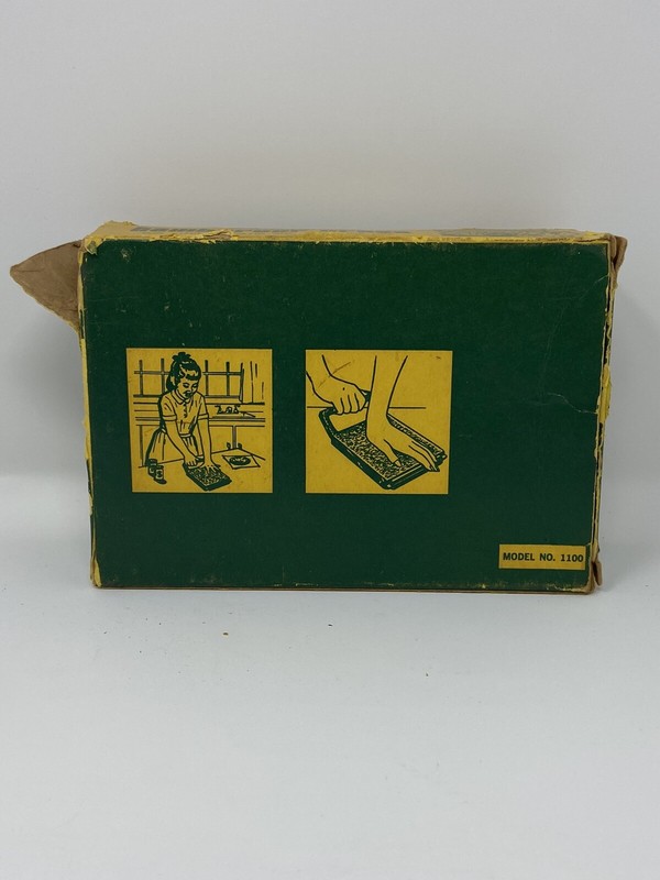Vintage Deluxe Hamburger Press With Box Model 1100 Made in USA gallery