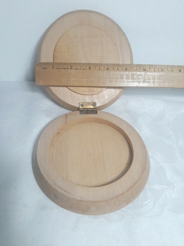 MCM Wooden Hamburger Press Rooster Japan - Excellent Condition. gallery
